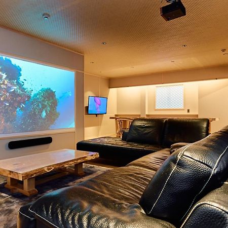 Konjakuso Osaka Tempozan "Ikesu" Projection M Apping Spa Konjakuso Osaka Tempozan "Takadoro" Wheel View Bagian luar foto
